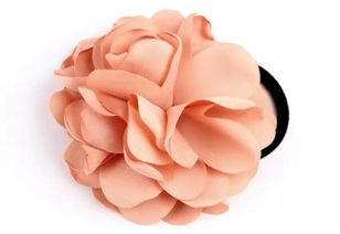 簪花時節 裸鉆特惠與三重驚喜好禮，盡享春日浪漫